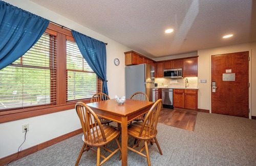 Thayerville Apartment | Suites at Silver Tree: A126 One Bedroom Standard View