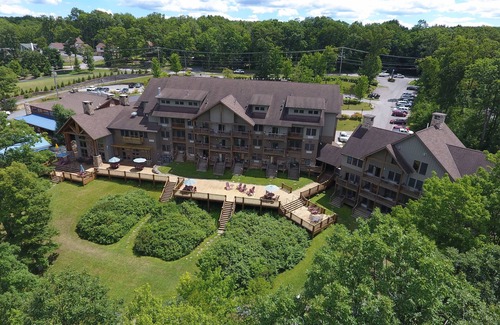 Thayerville Apartment | Suites at Silver Tree: A310 Studio & Loft Standard View