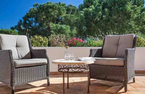 Silves Villa | Suites in luxury villa with pool and tennis court