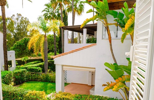 Marbella Cottage | Suitur exclusive Chalet swimming pool beach wifi