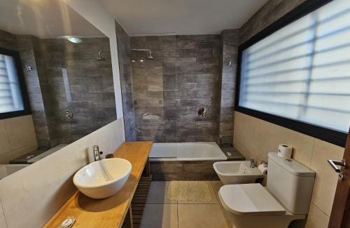 Belgrano Apartment | Suizo I con vista al lago y Estac