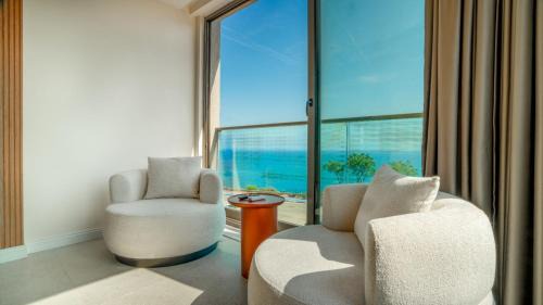 Eski Lara Apartment | Sulara Exclusıve Hotel Lounge Bistro