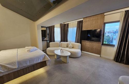 Eski Lara Apartment | Sulara Exclusıve Hotel Lounge Bistro