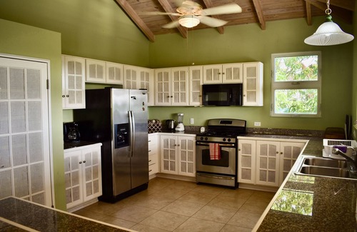 Jennings Villa | Summer Breeze – Tropical Garden Retreat with Private Pool near Jolly Harbour