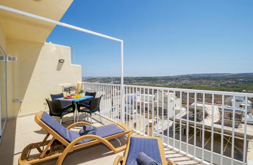Mellieha Apartment | Summer Breeze apartment with terrace with Panoramic views - by Getawaysmalta