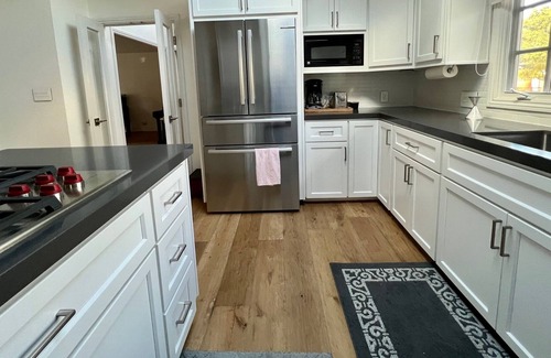 North Los Altos House | Summer Rental in Prime North Los Altos Location