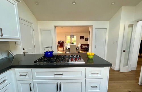 North Los Altos House | Summer Rental in Prime North Los Altos Location