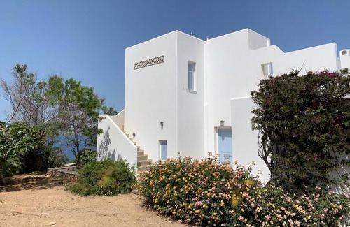 Soros House | Summer sea view villa Antiparos