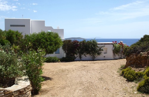 Soros House | Summer sea view villa Antiparos