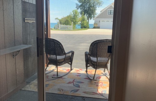 Jeddo Cottage | Summer Special Lake House Mins from Lexington, MI
