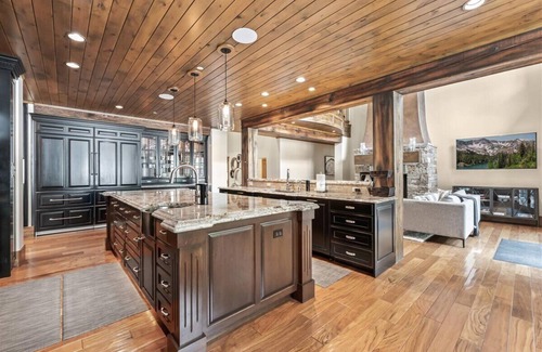 The Timbers House | Summer Specials and winter calendar open BOOK NOW and stay in Park City- Canyons