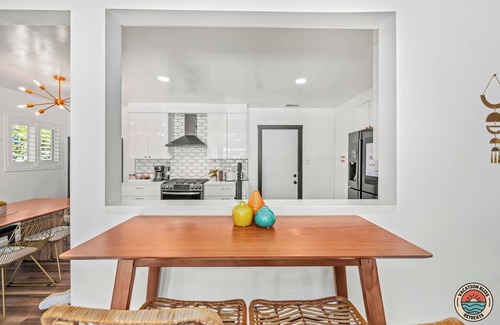 San Carlos House | Summer Style: Pool, 5BR & Private Guest House!