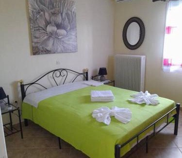 Andros Town Apartment | SummerAndros Skalario