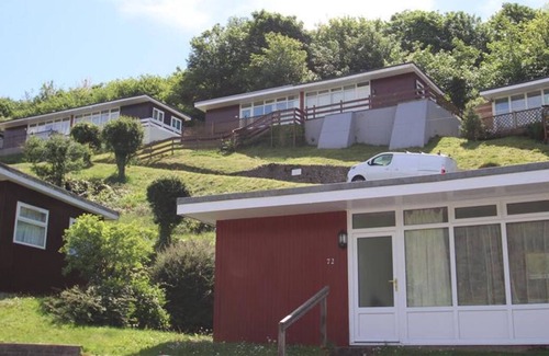 Bishopston Ski Chalet | Summercliffe Chalet in the beautiful Swansea
