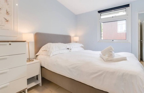 Mumbles Ski Chalet | Summercliffe Park in the beautiful Swansea