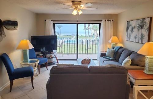 Crescent Beach Apartment | Summerhouse 433 condo