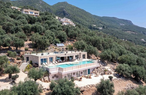 Spartylas Villa | Summerwine Villa 12 Guests Luxury Villa | Infinity Pool & Magnificent Sea Views