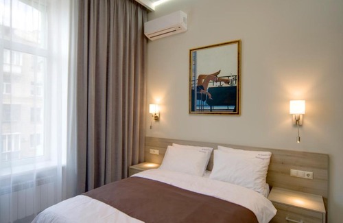 Khreshchatyy Yar Hotel | Summit Apart Hotel