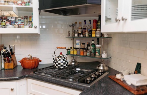 Macalester - Groveland House | Summit Avenue Luxe Retreat