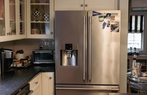 Macalester - Groveland House | Summit Avenue Luxe Retreat