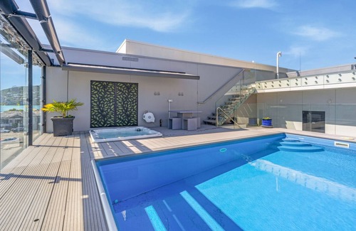 Sumner House | Sumner ReTreat 6 - Sumner Holiday Apartment