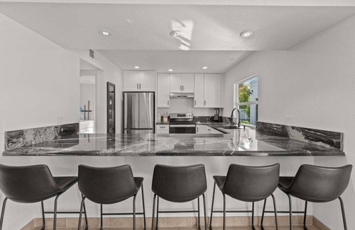Mesa House | Sumptuous 4BR house w/Private Heated Pool
