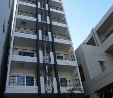 Asato Apartment | Sumuka Asato Station 1K[F-5]