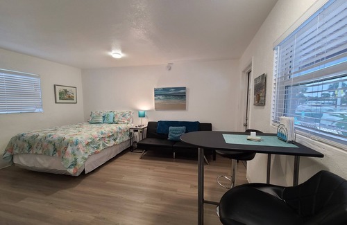 St. Pete Beach Hotel | Sun Island Motel