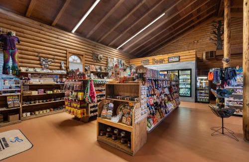 Moab Resort | Sun Outdoors Canyonlands Gateway