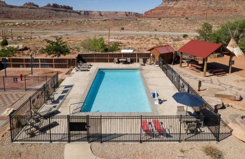 Moab Resort | Sun Outdoors Canyonlands Gateway
