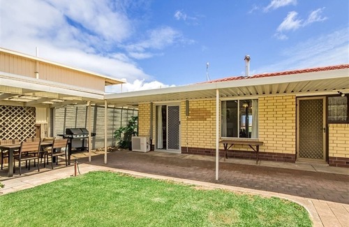 Port Willunga House | Sun & Sea