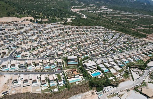 Jala Apartment | Sunaholic Apartament Palase, Green Coast Resort
