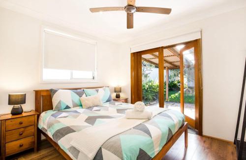 Culburra Beach House | Sunbaker Pet Friendly Awards Finalist 4 Mins Walk to Culburra Beach