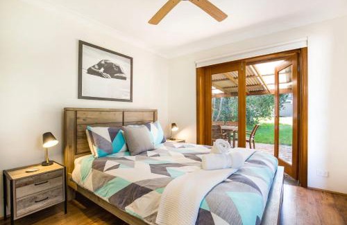 Culburra Beach House | Sunbaker Pet Friendly Awards Finalist 4 Mins Walk to Culburra Beach