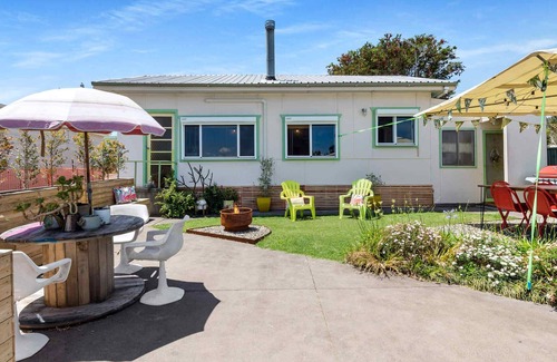 Erowal Bay House | Sundaze Shack - Waterviews