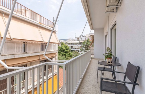 Nea Smirni Apartment | Sunny 2BR Apartment in Nea Smyrni