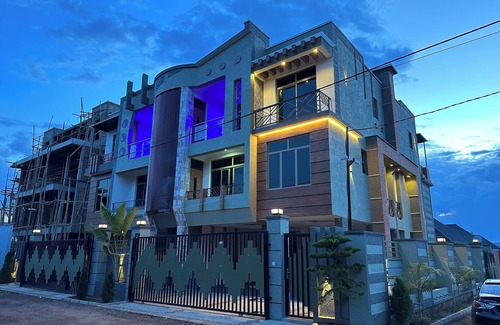Gitarama Apartment | Sunny 3BDR Residence in Kigali City w/Free Parking + Fast WiFi & Amazing Kitchen