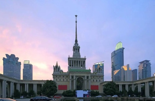 Xuhui Apartment | Sunny Abode鼎园C Newly renovated near Xintiandi