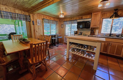 Bayfield Cabin | Sunny Cabin at Vallecito Lake on the Creek, Pet Friendly