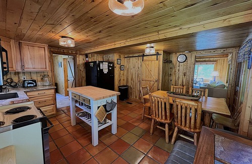 Bayfield Cabin | Sunny Cabin at Vallecito Lake on the Creek, Pet Friendly