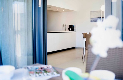 Borik Apartment | SUNNY DAY - Apartment with Parking