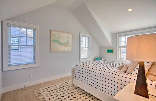 West of Town House | Sunny Getaway on Bike Path w/Pool Access!