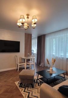 Siauliai City Center Apartment | Sunny Home Self check in & out