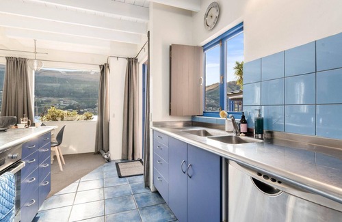 Kelvin Heights House | Sunny Lakeview Villa | Outdoor living | Hot Tub