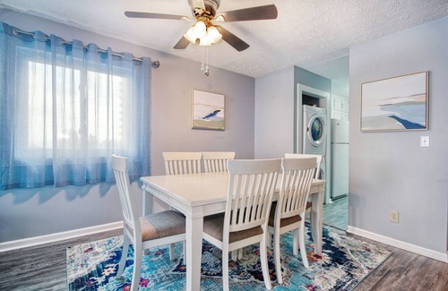 Myrtle Beach Condo | Sunny oceanfront condo with beach access, pool, hot tub, washer/dryer & WiFi