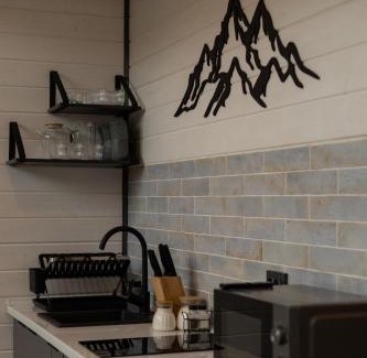 Mykulychyn Apartment | Sunny Place cottage