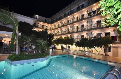 Analipsi Hotel | Sunny Resort Crete