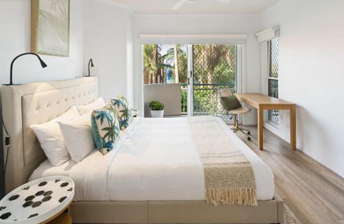 Coolum Beach Apartment | Sunny Seaside Retreat in Coolum Beach