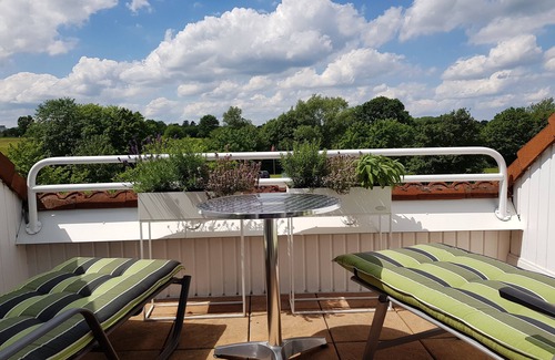 Groemitz Apartment | Sunny, spacious penthouse with pool and sauna
