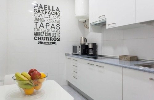 Centro Apartment | Sunny Urban Apt. Historic District - Sol